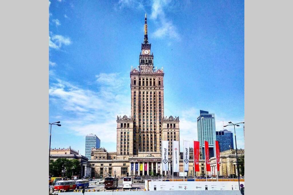 W Samym Centrum Na Grzybowskiej Warsaw Exterior photo